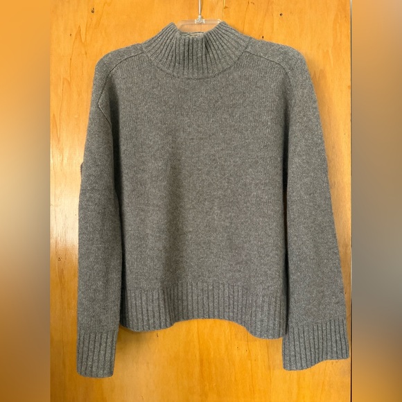 Sezane Sweaters - Sézane Lauren Jumper in Dark Taupe!